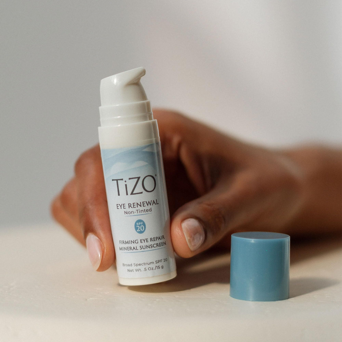 TIZO Eye Renewal SPF 20 (0.5 oz / 15 g) - Mineral Sunscreen & Anti-Aging Eye Cream with Peptides