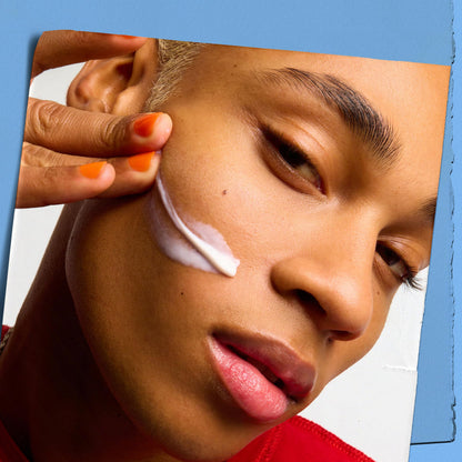 Kiehl's Ultra Facial Moisturizer, for Easy Daily Hydration, Infused with Squalane and Glycerin, Replenishes Moisture Barrier and Softens Skin, Suitable for All Skin Types, Fragrance-Free - 4.2 fl oz