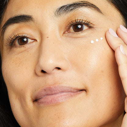 No7 Pure Retinol Eye Cream (15ml / 0.5 oz) - Targeted Anti-Wrinkle Treatment with 0.15% Pure Retinol, Collagen & Shea Butter